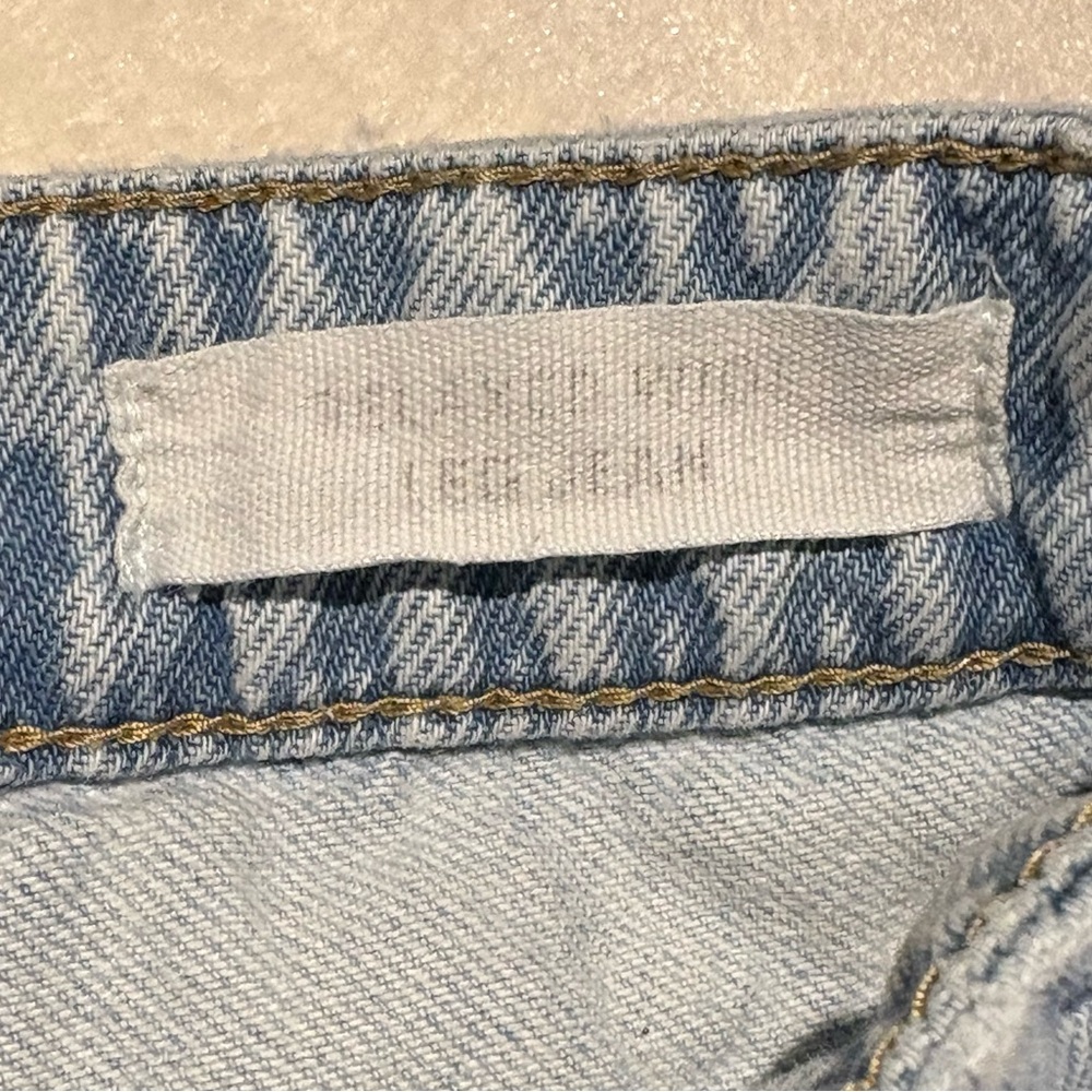 Cotton On Light Wash Relaxed Wide Leg Jeans - Picture 4 of 7